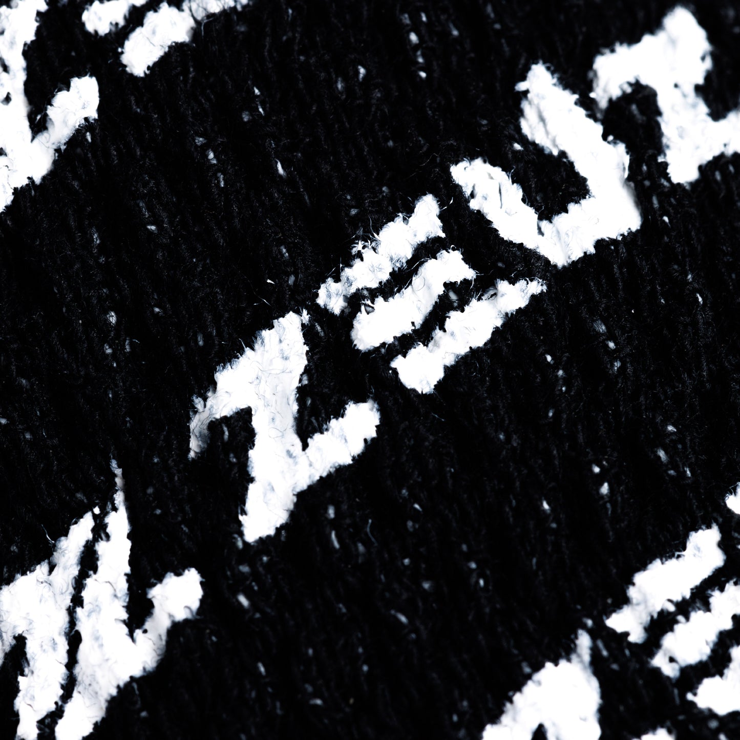 #Kleur_Zwart